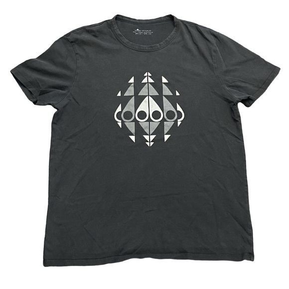 MOOSE KNUCKLES men's black and grey graphic tee, size large. - Picture 1 of 3